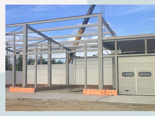 Строительство автосервисов от СтальСтрой-Арт по цене 622 руб.