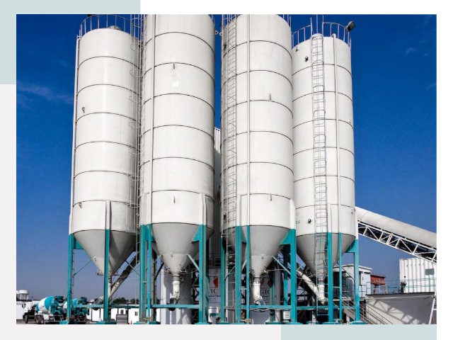 Строительство цементных силосов в Артёме